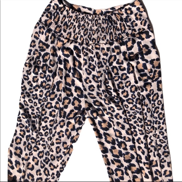Victoria’s Secret cheetah print pants - Picture 5 of 11